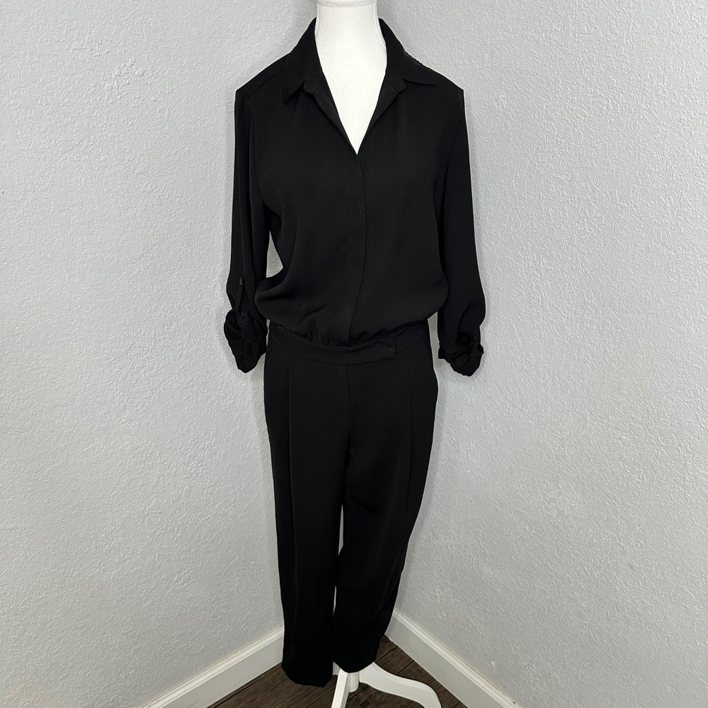 Vince. Black Long Sleeve Collared V-Neck Blouson Jumpsuit Size 6